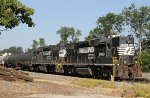 NS 5060 & 5079 lead train PP05 towards Elm